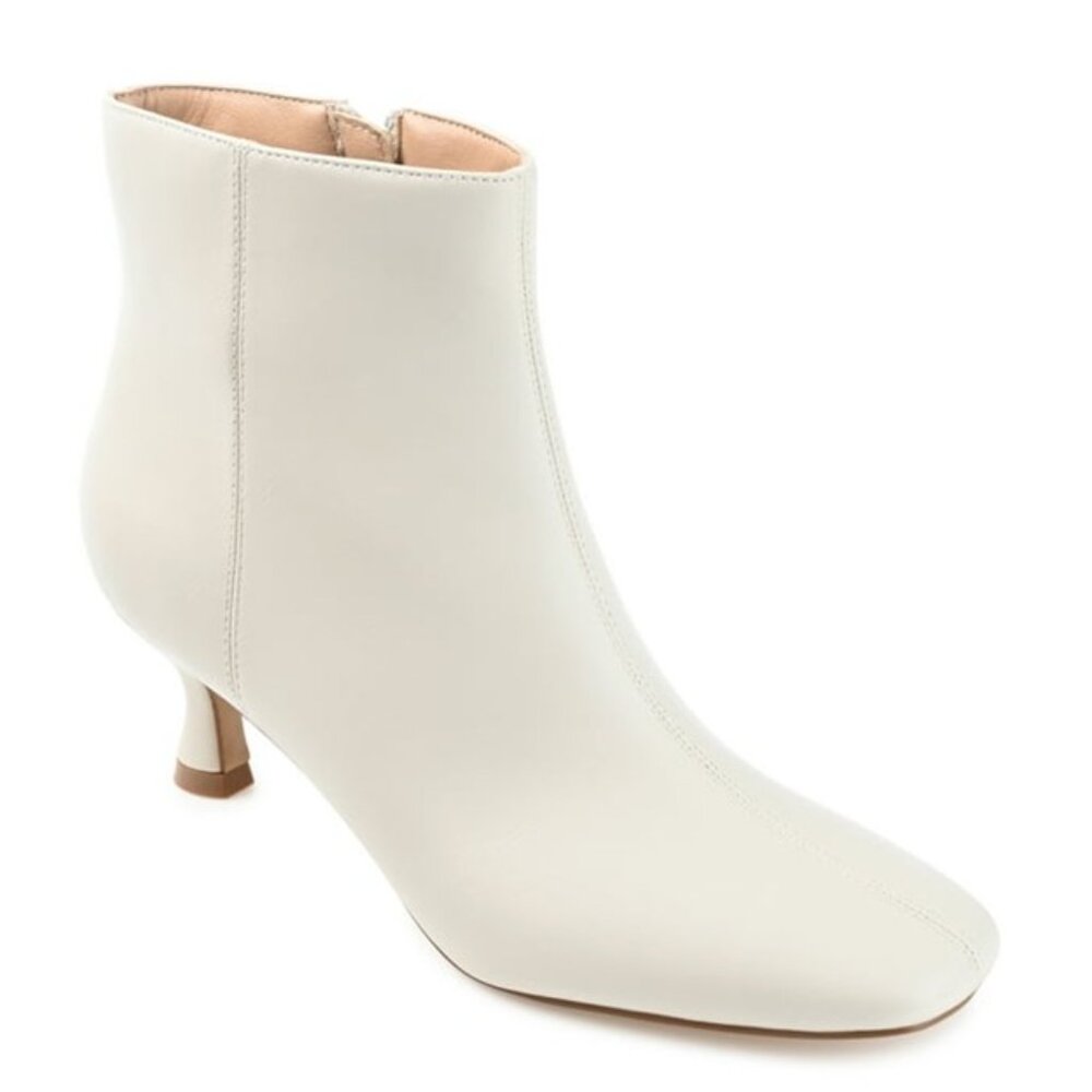 Journee Collection Kelssa Bone Kitten Heel Ankle Booties 9M